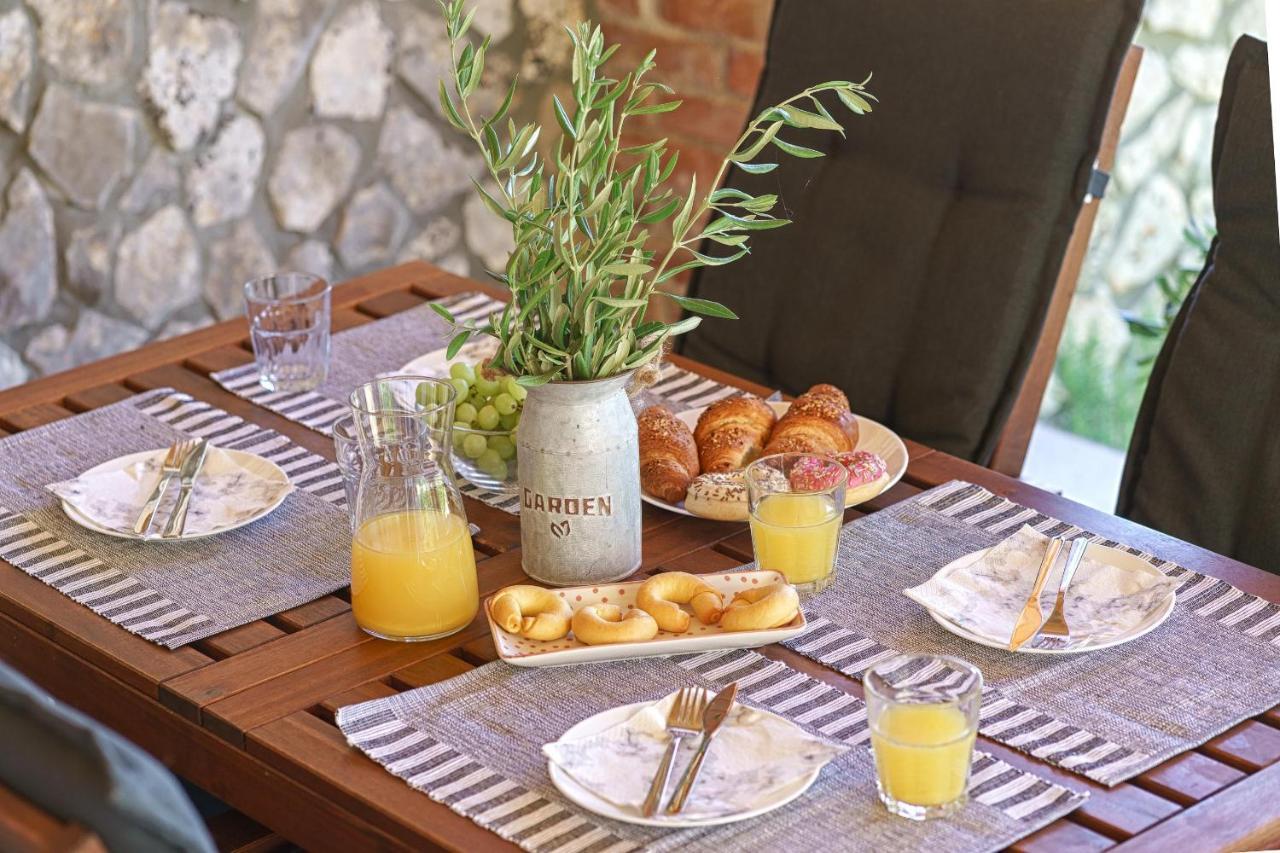 Country House Frane Ladevci Екстериор снимка