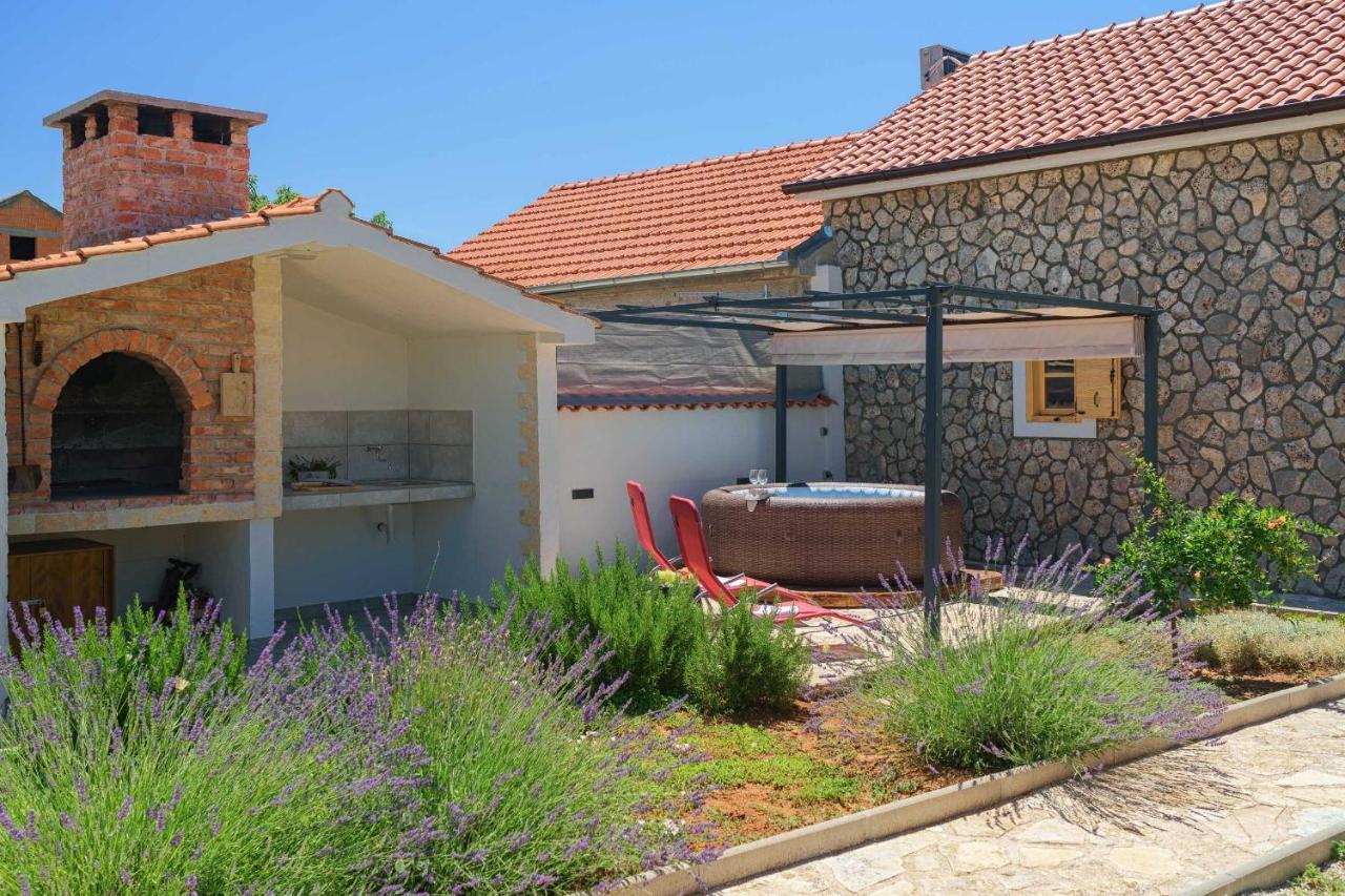 Country House Frane Ladevci Екстериор снимка