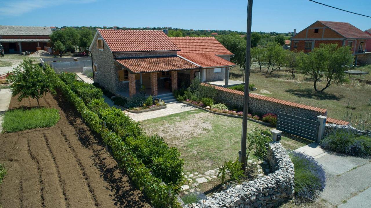 Country House Frane Ladevci Екстериор снимка